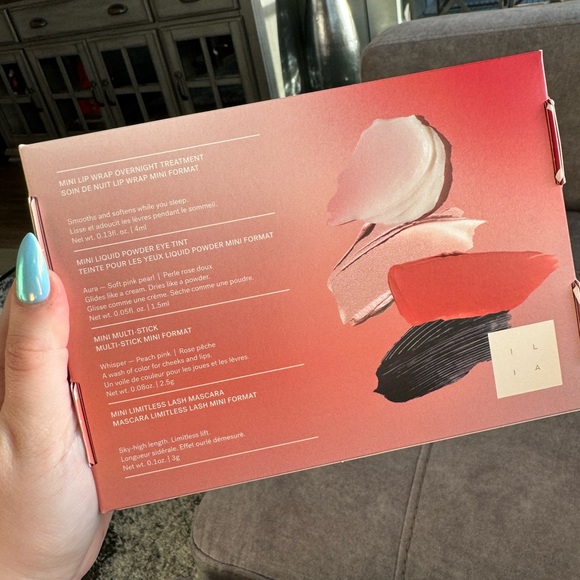 NEW ILIA Minis For Any Mood Set - Picture 2 of 3